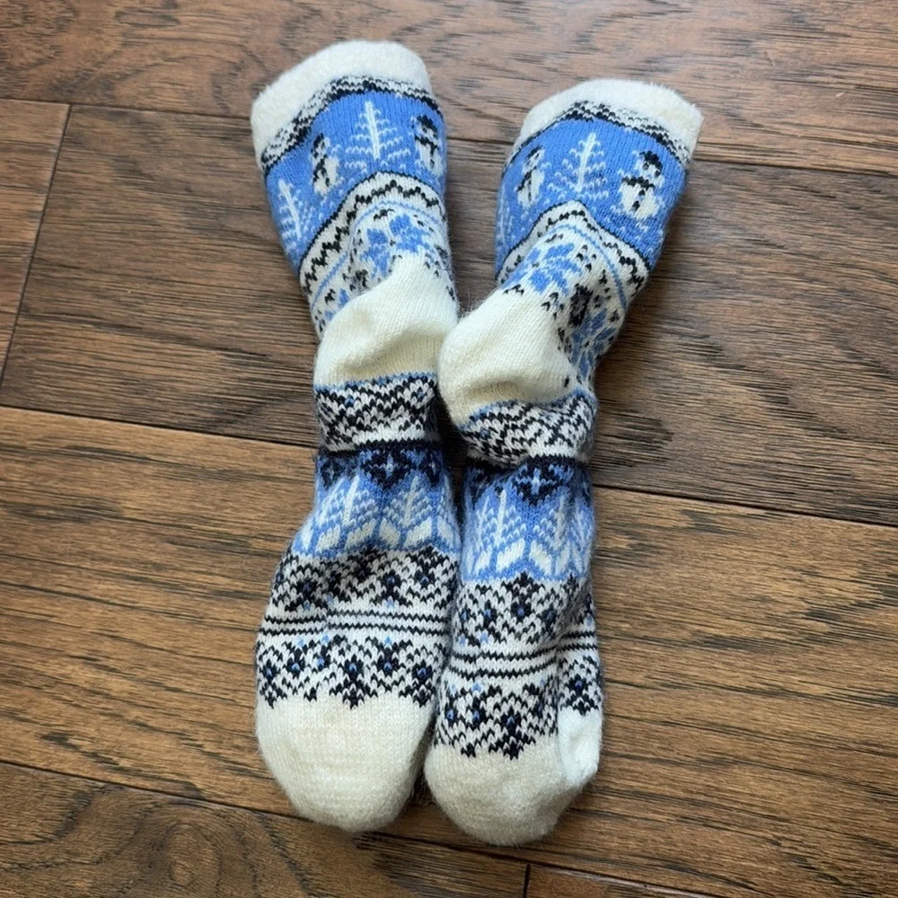 Ladies fuzzy warm sock bundle